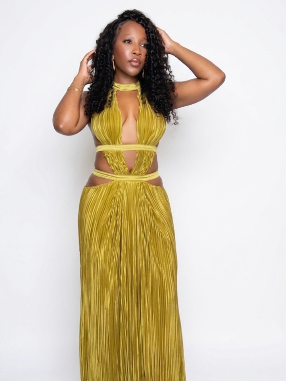 Women’s Chartreuse Cutout Pleated Maxi Skirt